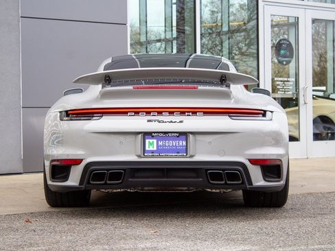 Used 2022 Porsche 911 Turbo S image 9