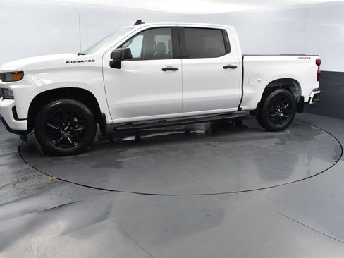 Used 2021 Chevrolet Silverado 1500 Custom image 5