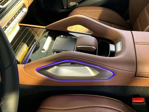 New 2026 Mercedes-Benz GLE 450 4MATIC image 10