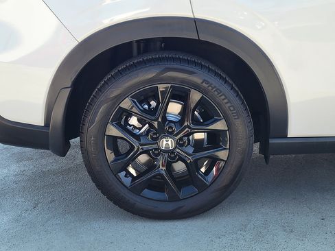 Used 2023 Honda HR-V Sport image 6
