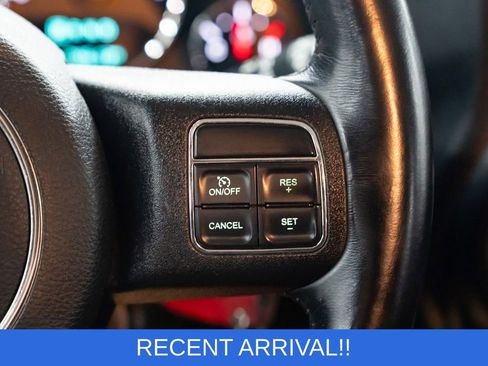 Used 2017 Jeep Wrangler Unlimited Sport w/ Connectivity Group image 15