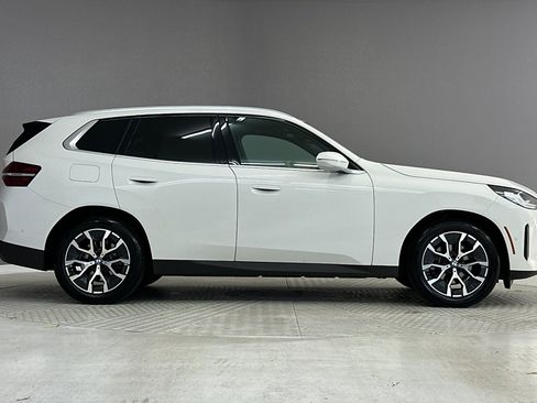 Used 2026 BMW X3 xDrive30i w/ Convenience Package AWD/4WD image 8
