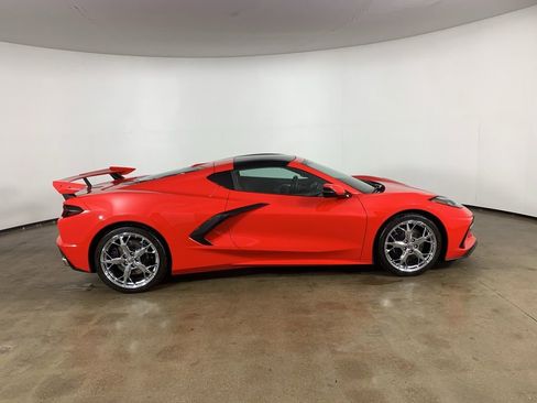 Used 2020 Chevrolet Corvette Stingray Preferred Cpe w/ 2LT Preferred Equipment Group RWD image 7
