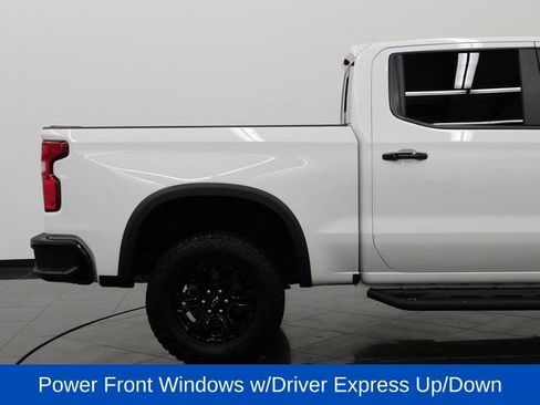 Used 2024 Chevrolet Silverado 1500 ZR2 w/ Technology Package image 20