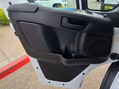 Used 2025 RAM ProMaster 2500 FWD image 20
