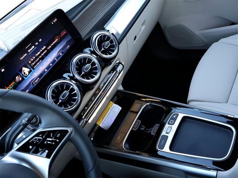 New 2026 Mercedes-Benz GLB 250 4MATIC image 22