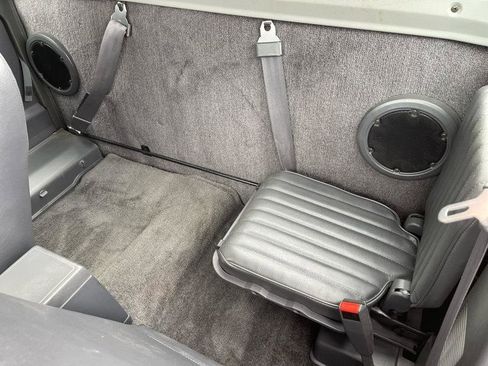 Used 1994 Nissan Pickup XE image 30