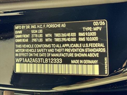Used 2026 Porsche Macan AWD/4WD image 27