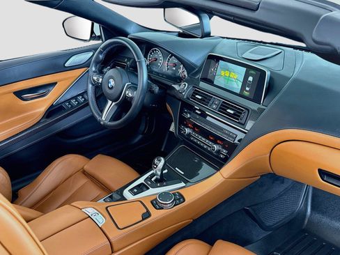 Used 2016 BMW M6 Convertible RWD image 29