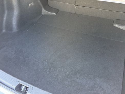 Used 2024 Toyota Corolla LE image 31