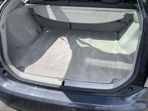 Used 2012 Toyota Prius Three FWD image 15
