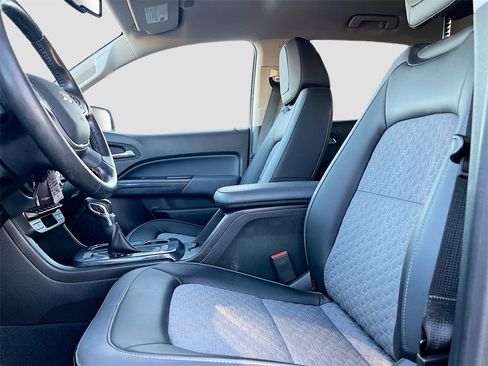 Used 2022 Chevrolet Colorado Z71 image 20