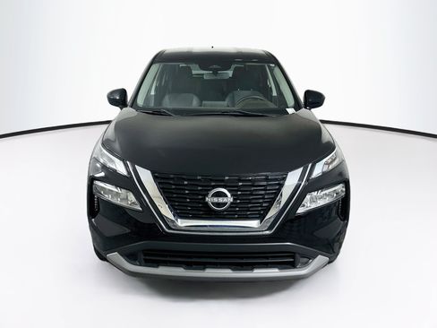 Used 2023 Nissan Rogue SV AWD/4WD image 2