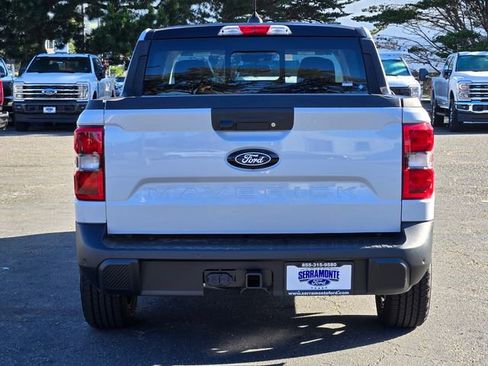 New 2026 Ford Maverick Lariat w/ Black Appearance Package AWD/4WD image 4