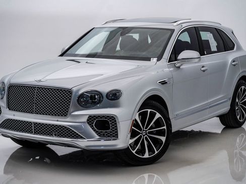 Used 2022 Bentley Bentayga AWD/4WD image 3