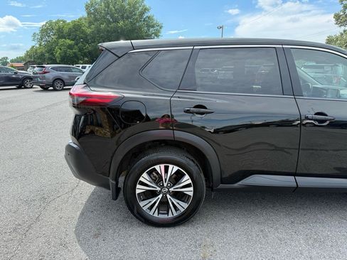 Used 2021 Nissan Rogue SV FWD image 31