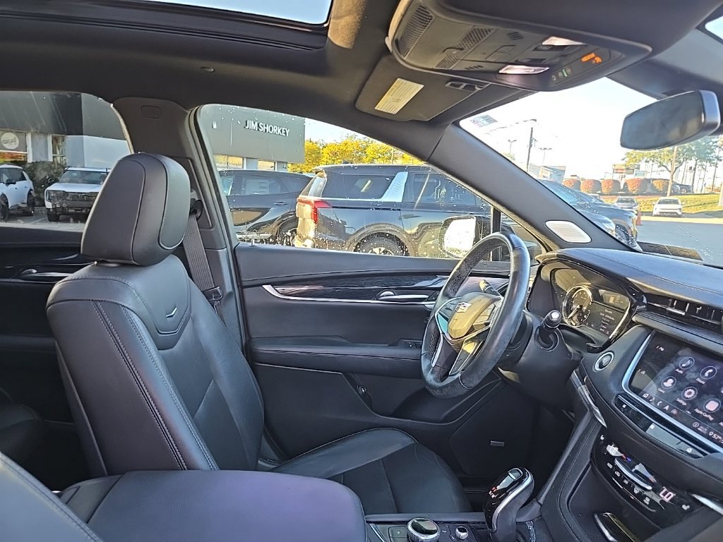 Used 2020 Cadillac XT5 Premium Luxury AWD/4WD image 42