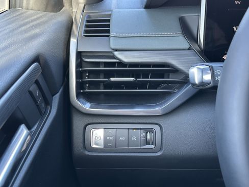 New 2025 GMC Acadia AT4 w/ Super Cruise Package image 36