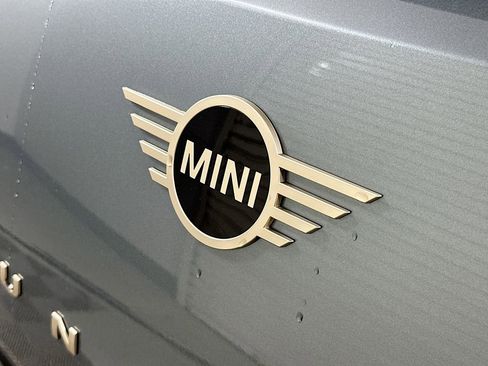 New 2025 MINI Cooper Countryman SE image 22