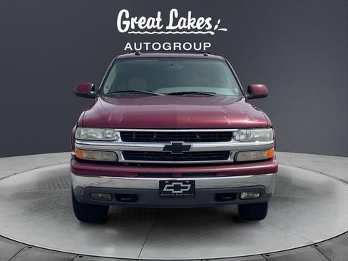 Used 2005 Chevrolet Suburban LT w/ Preferred Equipment Group AWD/4WD image 8