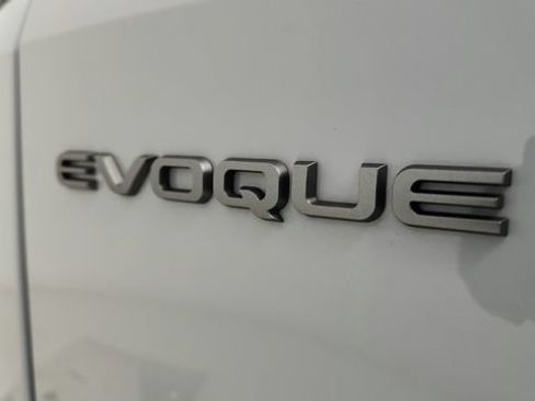 Used 2024 Land Rover Range Rover Evoque S AWD/4WD image 49