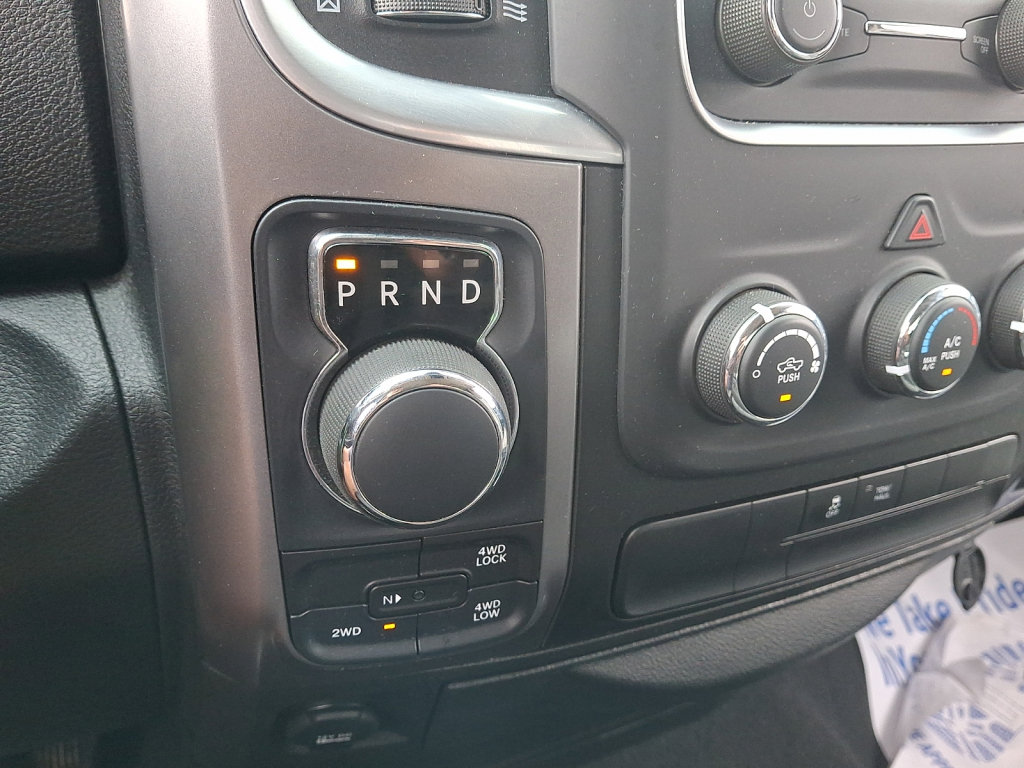 Used 2024 RAM 1500 Classic SLT AWD/4WD image 30