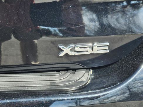 Used 2024 Toyota Highlander XSE image 31