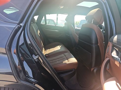 Used 2017 BMW X6 xDrive35i AWD/4WD image 9