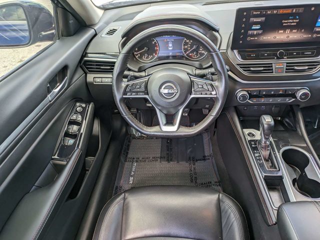 Used 2024 Nissan Altima 2.5 SR w/ SR Premium Package FWD image 15