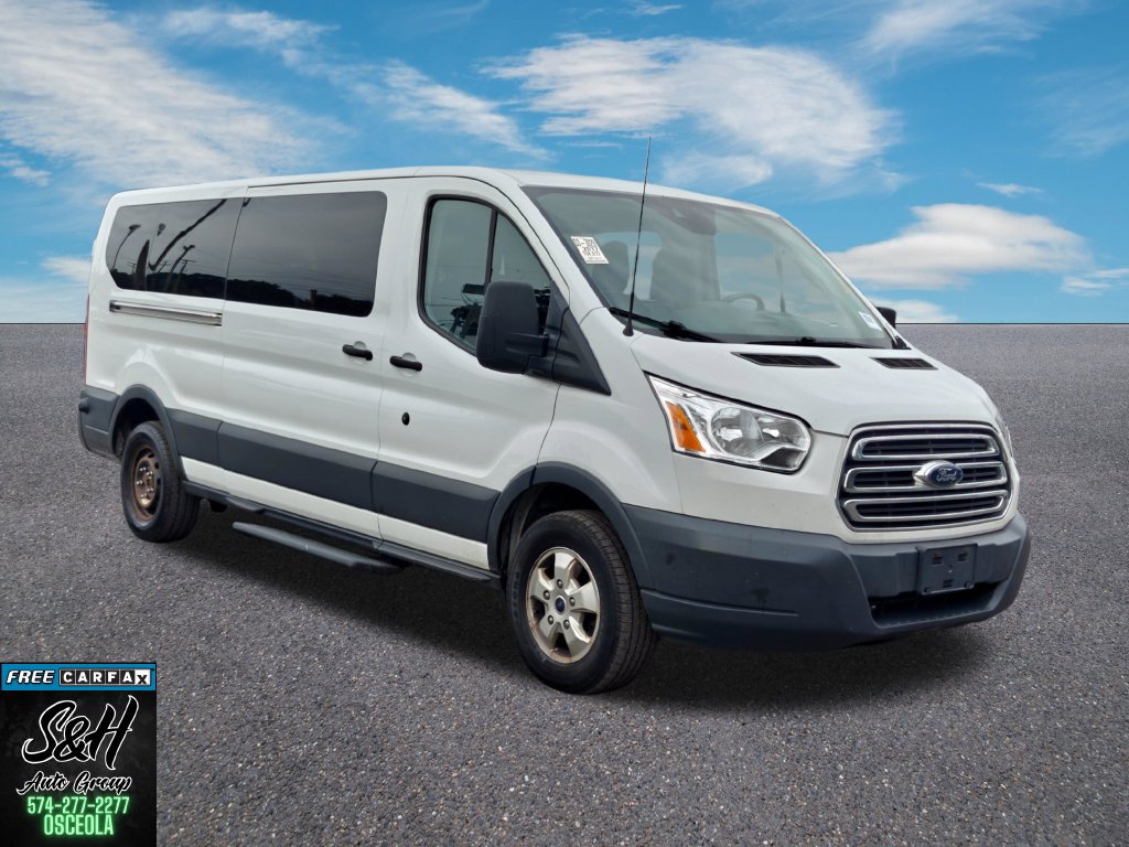 Used 2017 Ford Transit 350 XLT RWD image 3