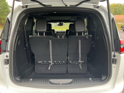 New 2026 Chrysler Pacifica Limited w/ S Appearance Package image 20