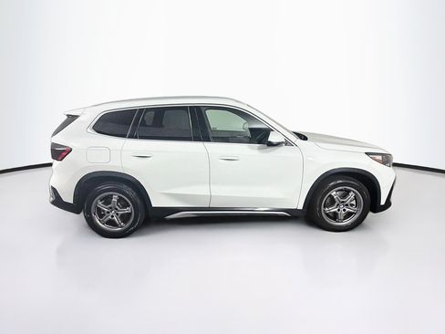 Used 2025 BMW X1 xDrive28i AWD/4WD image 10