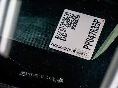 Certified 2023 Toyota Corolla LE image 28