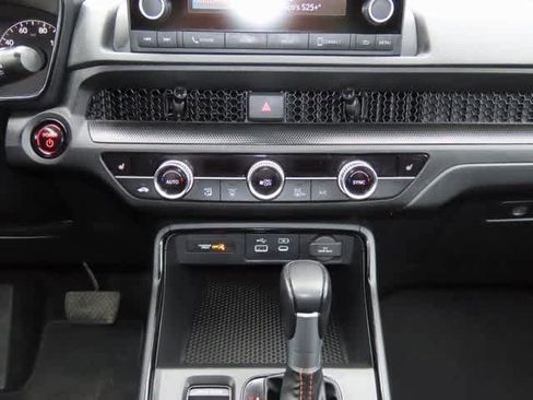 Used 2025 Honda CR-V Sport image 21