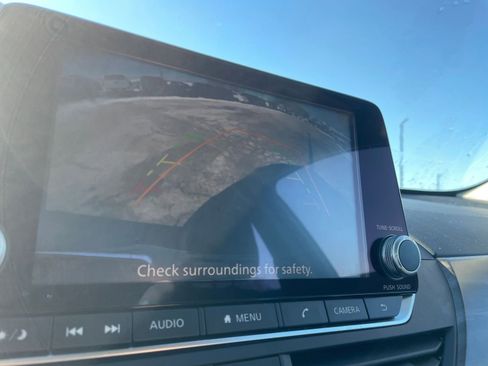 Used 2025 Nissan Altima 2.5 SV image 23