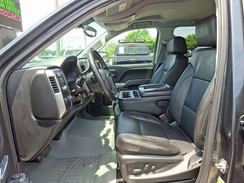 Used 2018 Chevrolet Silverado 1500 LT w/ All Star Edition AWD/4WD image 9