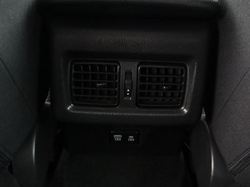 Used 2025 Toyota Camry LE FWD image 28