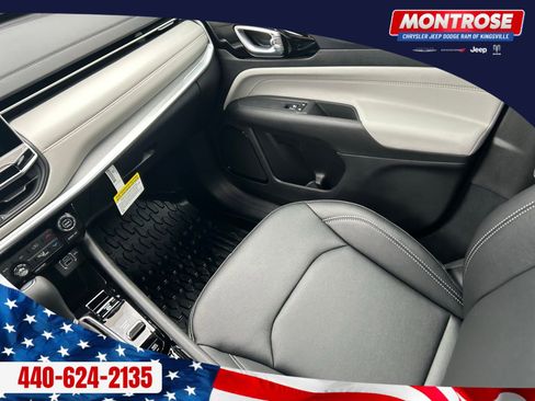 New 2026 Jeep Compass Limited image 26