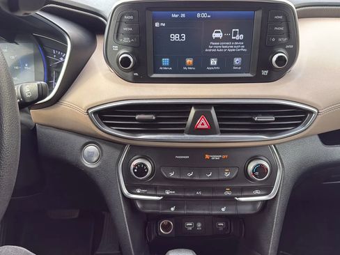 Used 2019 Hyundai Santa Fe SEL image 18