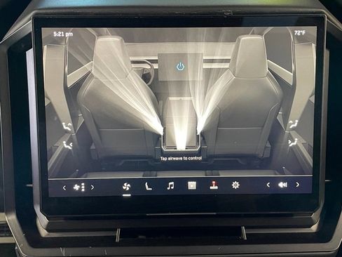 Used 2024 Tesla Cybertruck AWD Crew Cab image 19