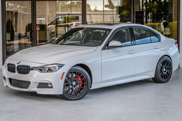 Used 2018 BMW 340i Sedan RWD image 2