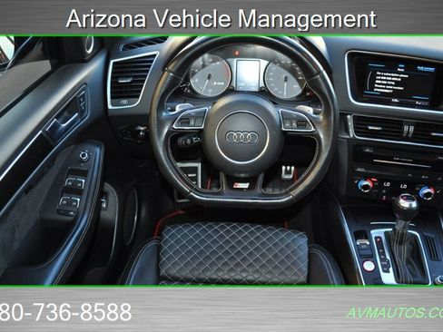 Used 2017 Audi SQ5 Premium Plus w/ Technology Package image 32