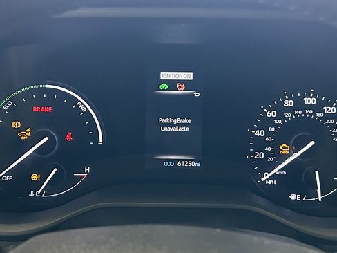 Used 2022 Toyota Sienna XLE image 25