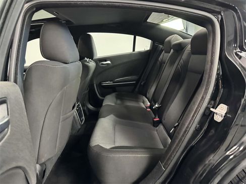 Used 2021 Dodge Charger SXT w/ Driver Convenience Group image 29