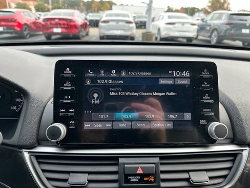 Used 2022 Honda Accord Sport image 12