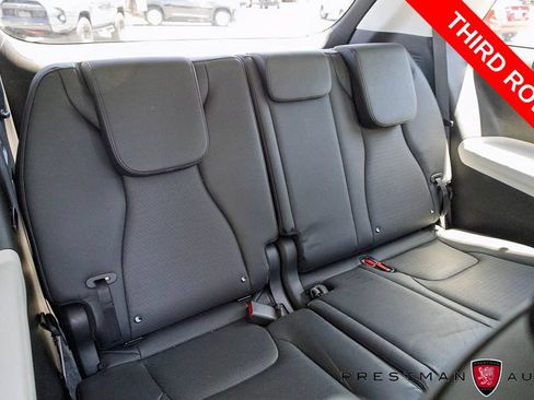Used 2024 Kia Carnival SX Prestige FWD image 5