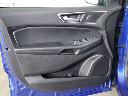 Used 2021 Ford Edge SEL w/ Convenience Package AWD/4WD image 19