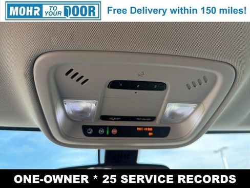 Used 2019 Chevrolet Traverse LT image 28