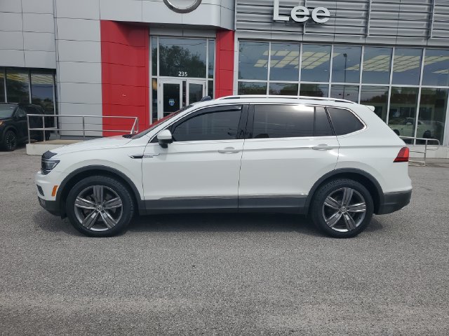 Used 2018 Volkswagen Tiguan SEL Premium AWD/4WD image 11