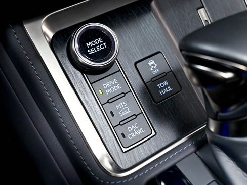 Used 2025 Lexus GX 550 AWD/4WD image 71